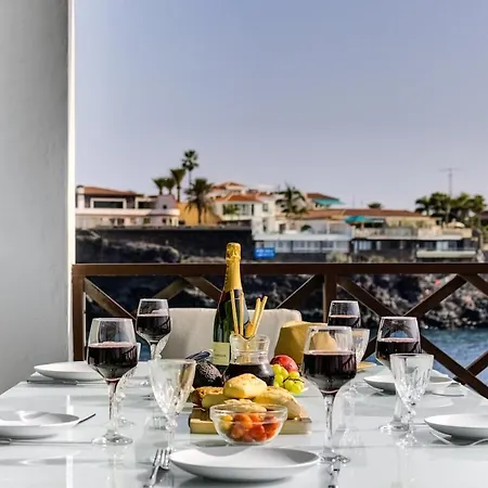 Le Cecilia * Puerto de Santiago (Tenerife)