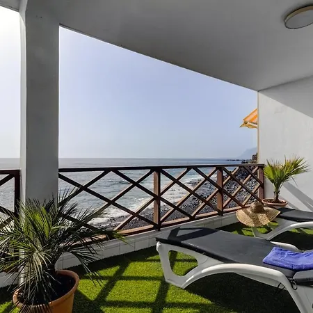 Le Cecilia Puerto de Santiago (Tenerife)