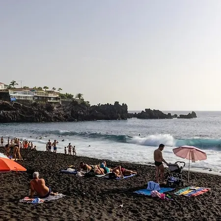 Le Cecilia * Puerto de Santiago (Tenerife)